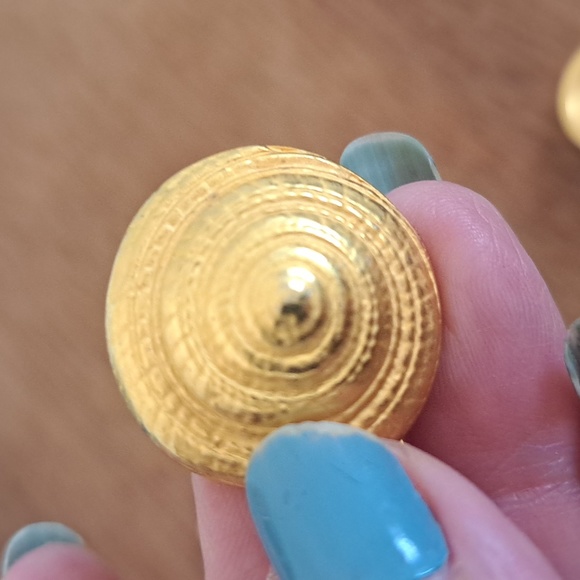 Authentic Buttons from Escada Blazer Germany - Picture 3 of 3